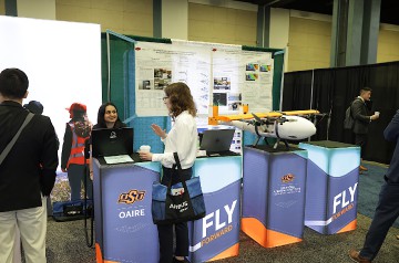 6047_Forum_82_Tradeshow_Warren-Liebmann