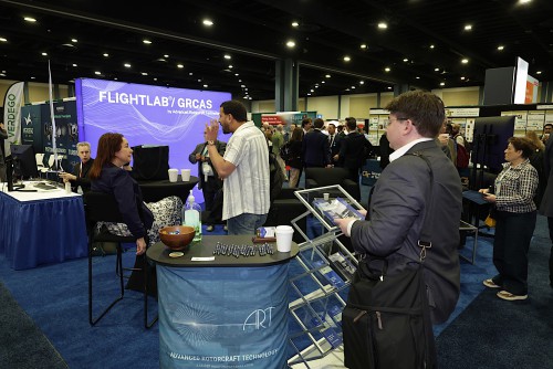 6055_Forum_82_Tradeshow_Warren-Liebmann.jpg