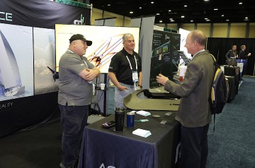 6056_Forum_82_Tradeshow_Warren-Liebmann