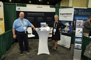 6083_Forum_82_Tradeshow_Warren-Liebmann