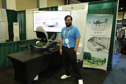 6084_Forum_82_Tradeshow_Warren-Liebmann.jpg