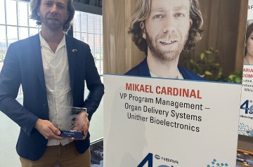 Mikael-2025-Award-from-NBAA