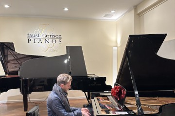 Mikael-Piano-keys